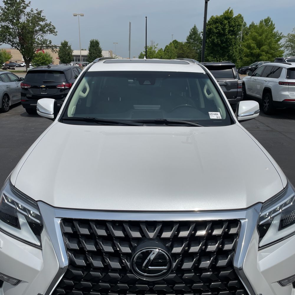 2023 Lexus GX 460 Base