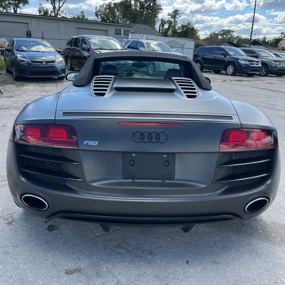 2011 Audi R8 5.2 Spyder