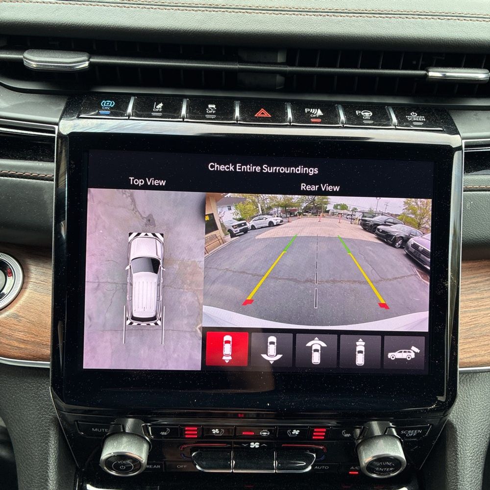 2022 Jeep Grand Cherokee 4xe Summit 4x4