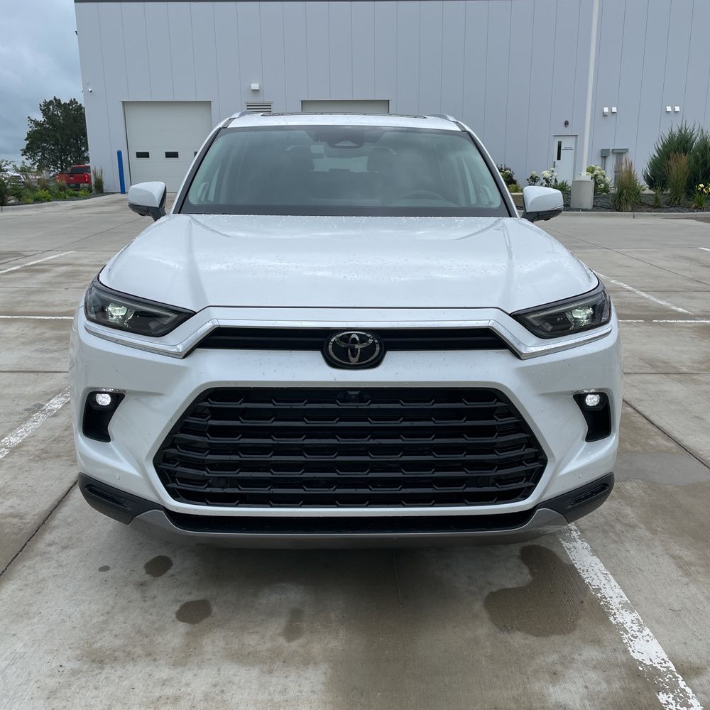 2025 Toyota Grand Highlander Platinum