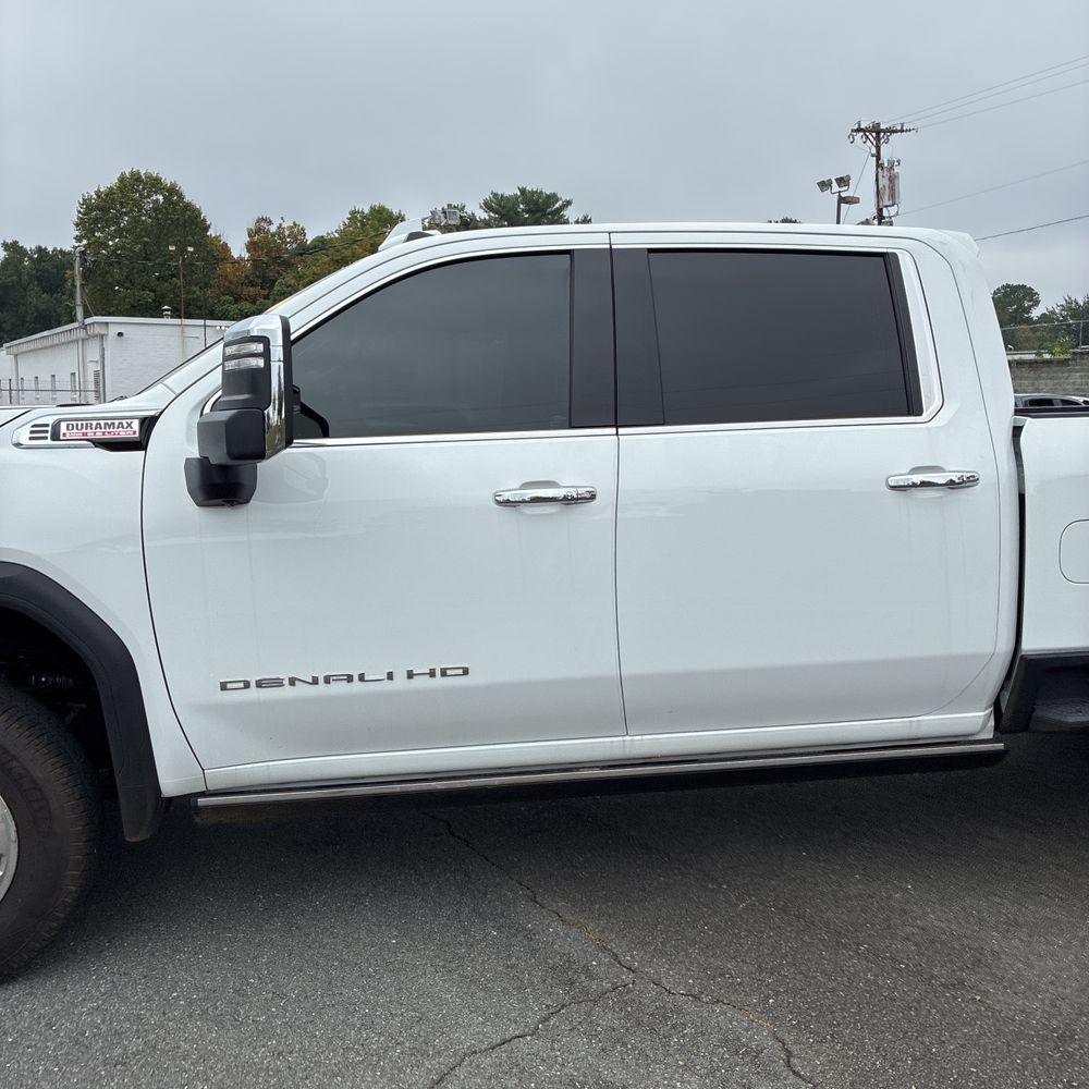 2025 GMC Sierra 3500HD Denali