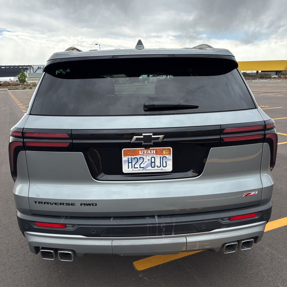 2025 Chevrolet Traverse Z71