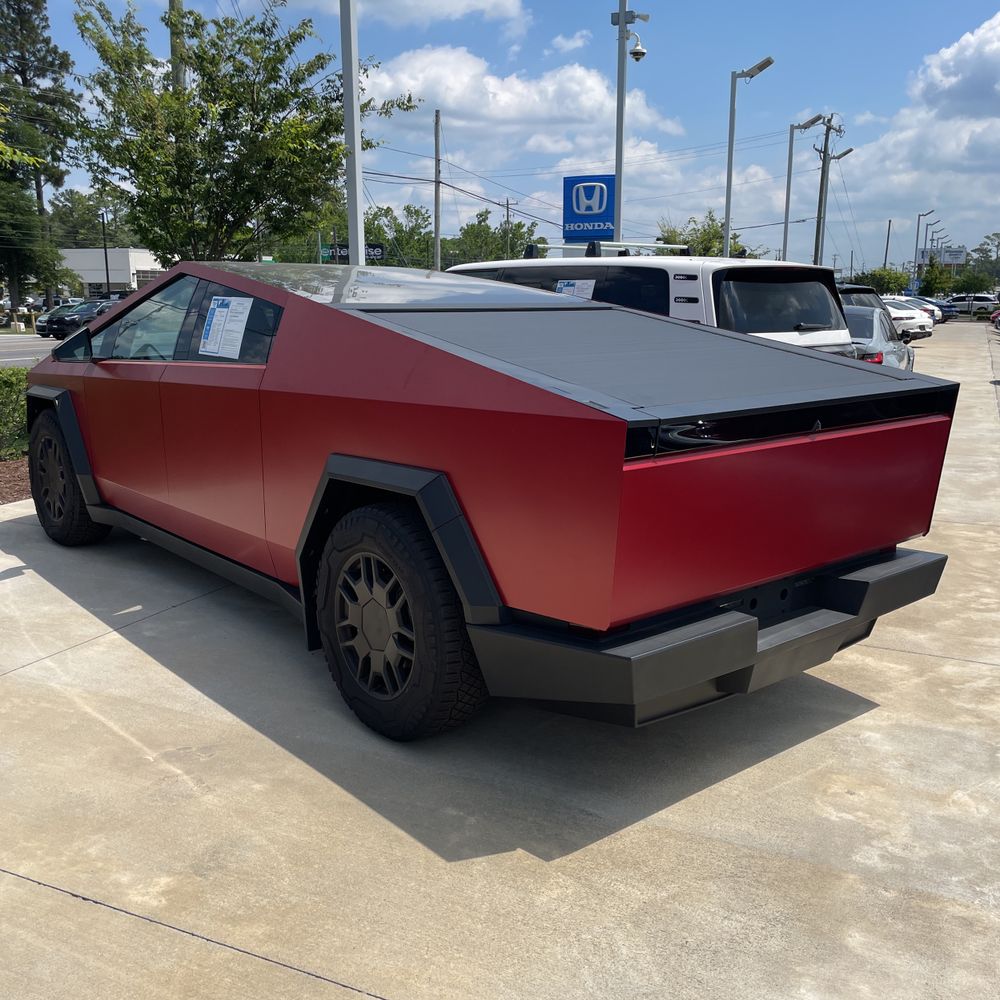 2024 Tesla Cybertruck Base