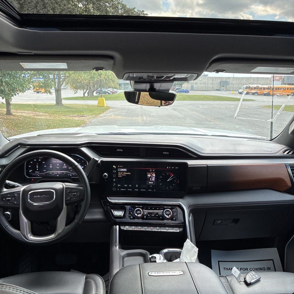 2025 GMC Sierra 3500 Denali