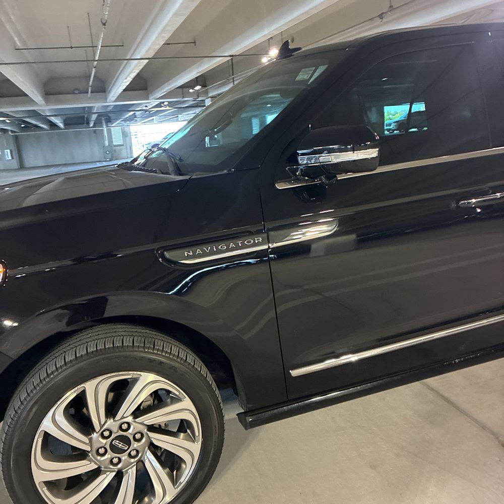 2023 Lincoln Navigator L Reserve