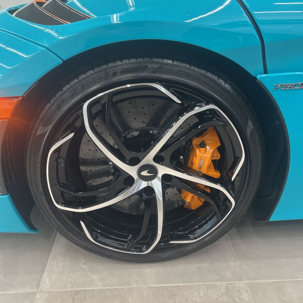 2024 McLaren 750S