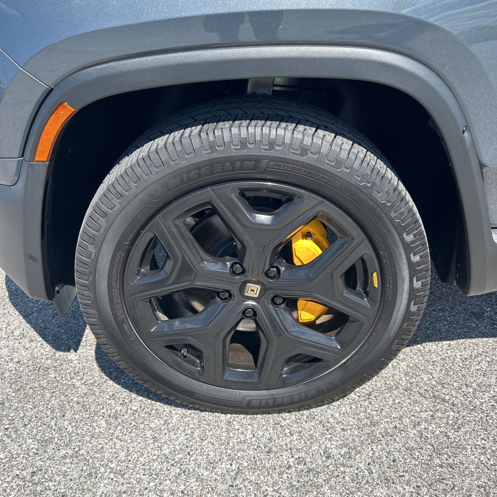 2022 Rivian R1T Adventure