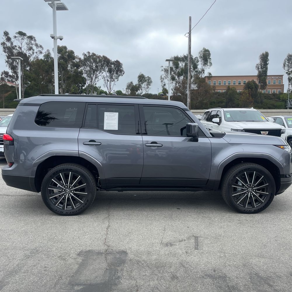 2025 Lexus GX 550 Luxury+
