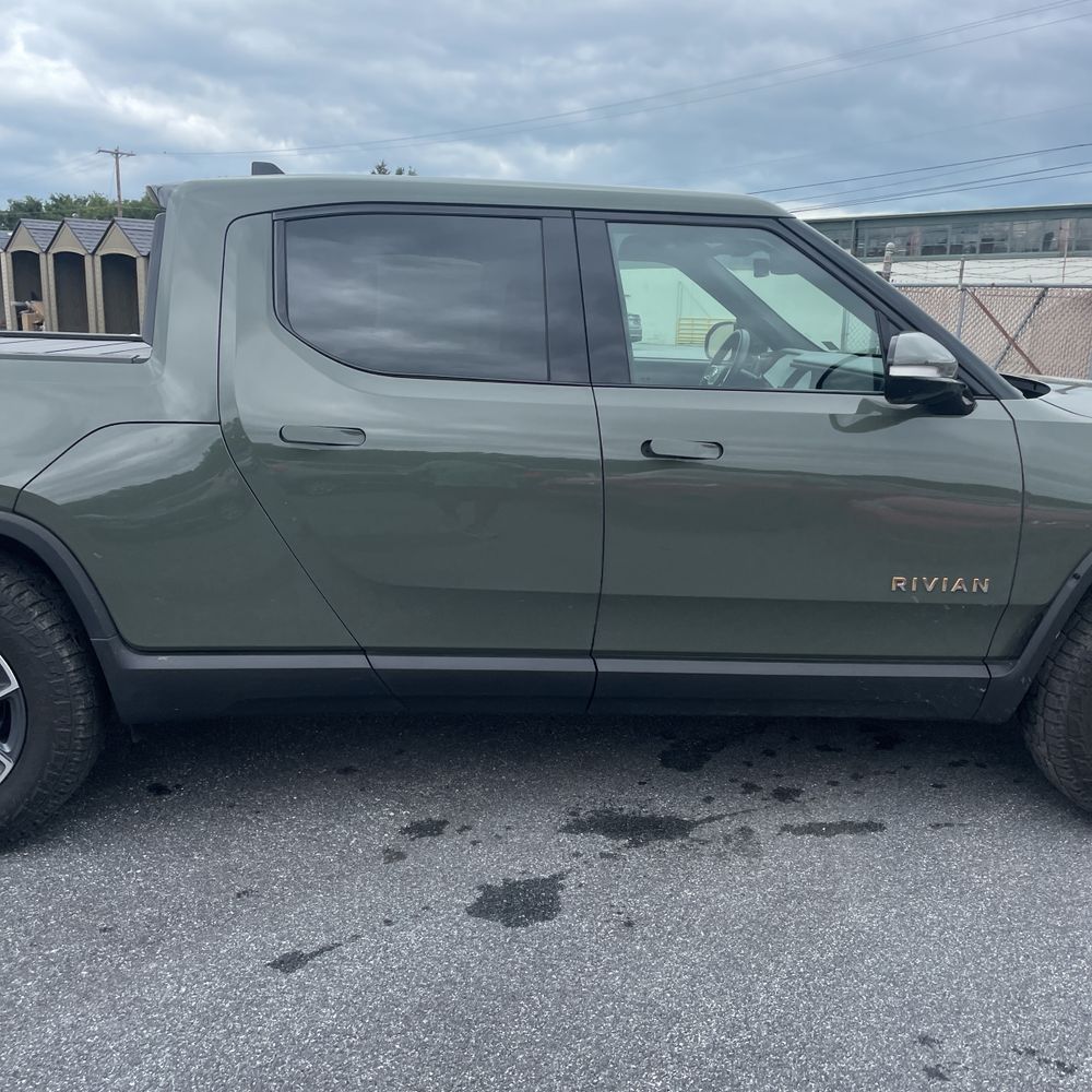 2022 Rivian R1T Launch Edition