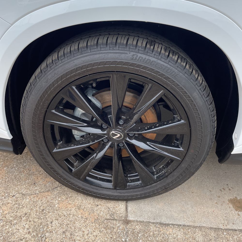 2025 Lexus NX 450h+ F SPORT Handling