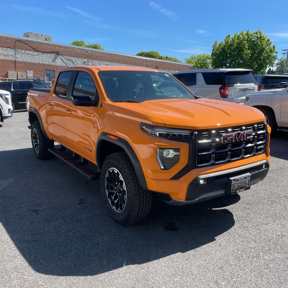 2026 GMC Canyon AT4