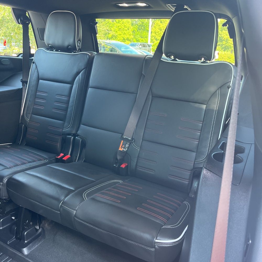 2025 GMC Yukon AT4 Ultimate