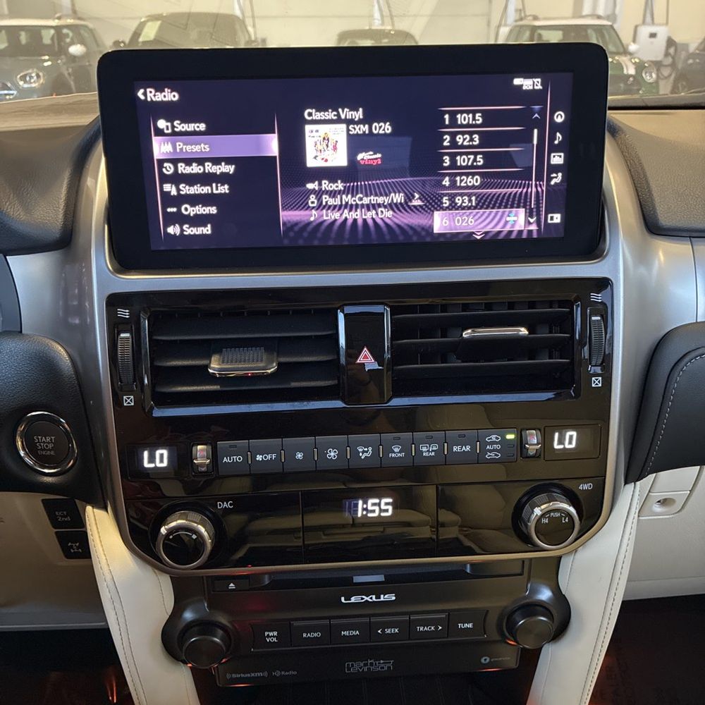 2023 Lexus GX 460 Base