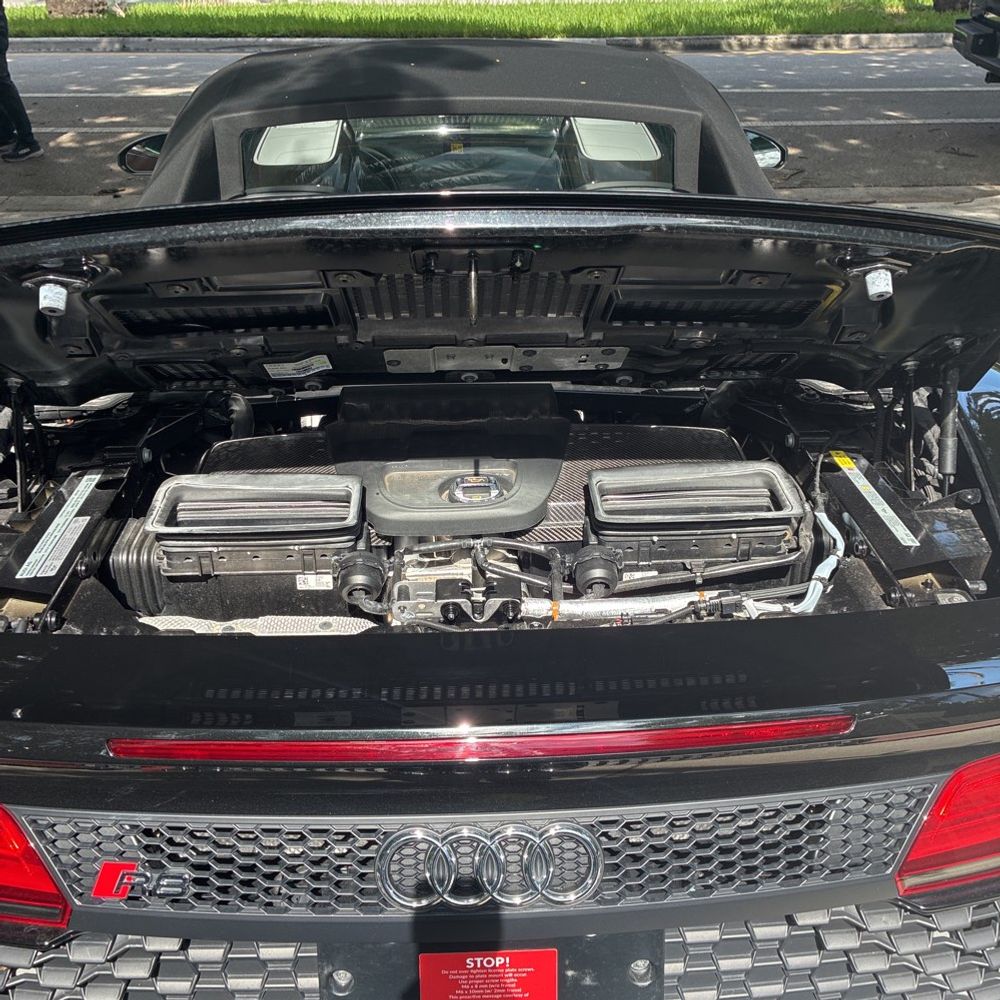 2023 Audi R8 V10 Performance