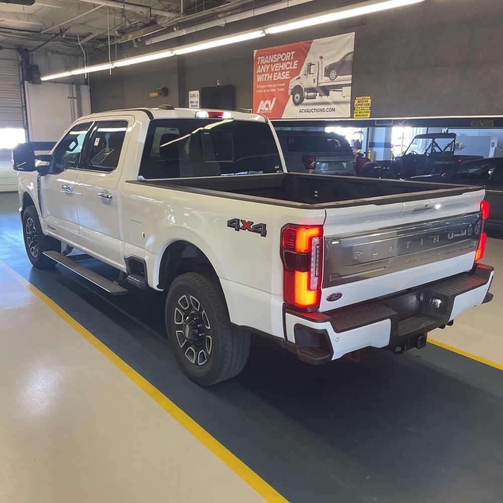 2024 Ford F-250 Super Duty Platinum