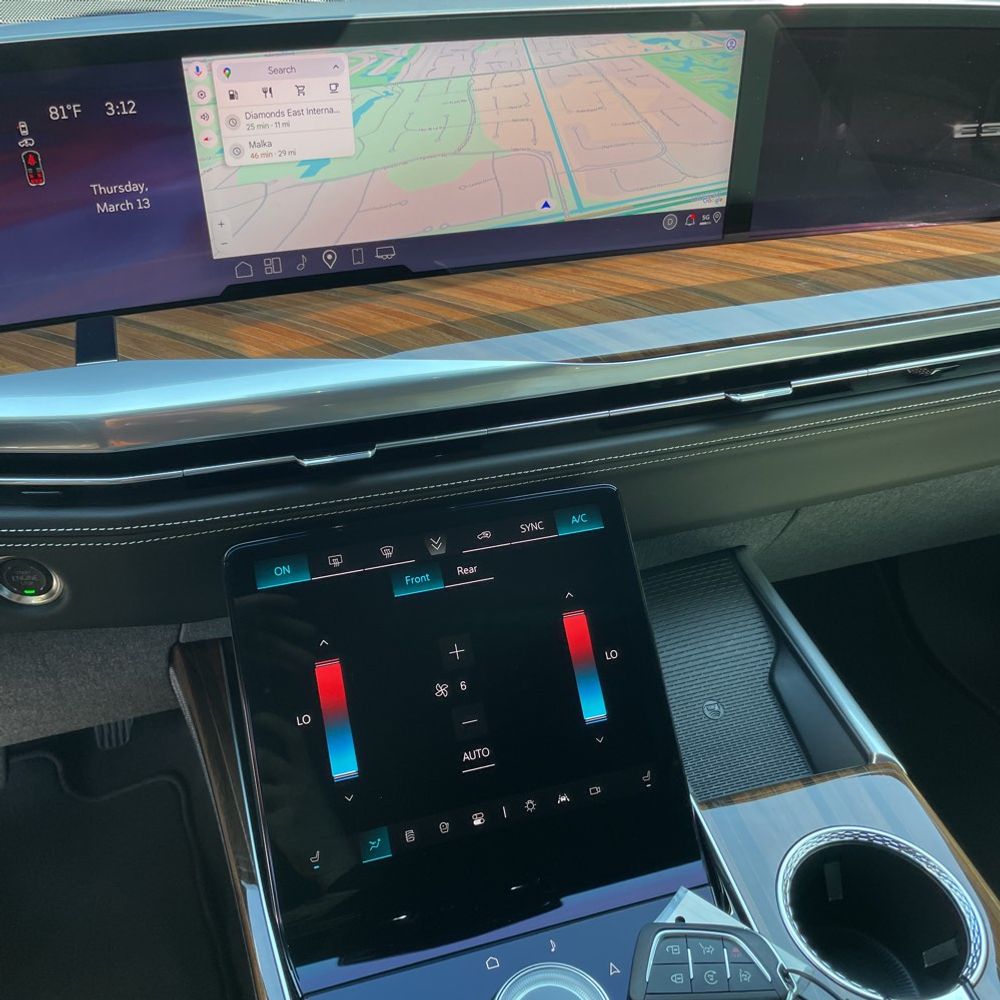 2025 Cadillac Escalade Sport Platinum