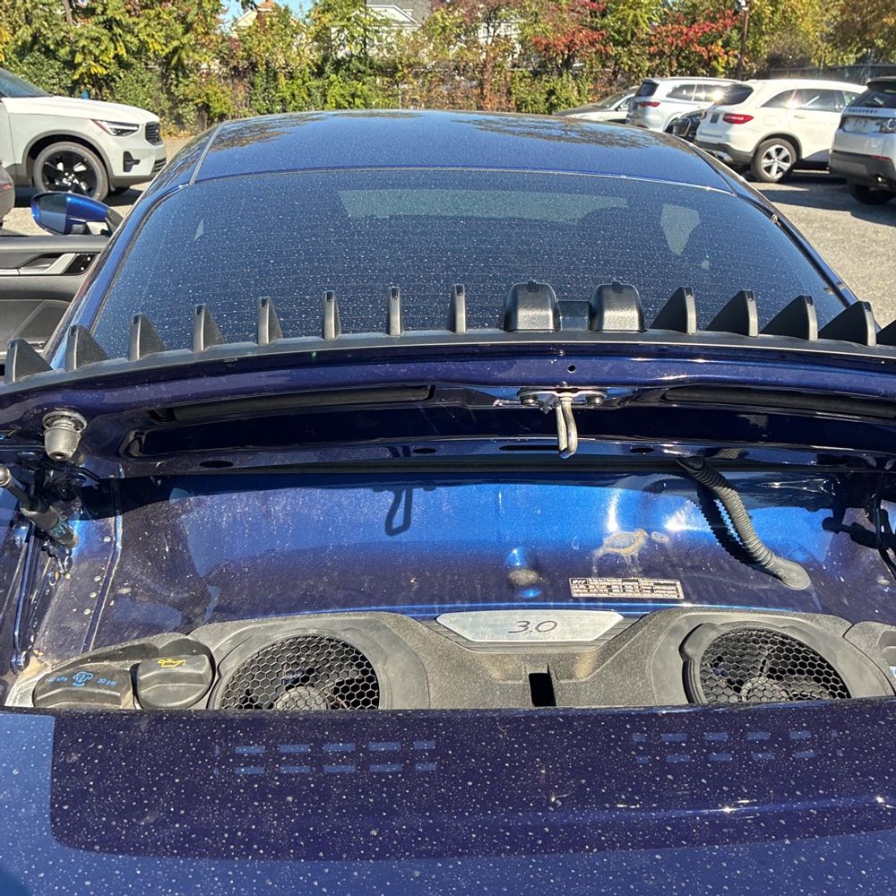 2020 Porsche 911 Carrera