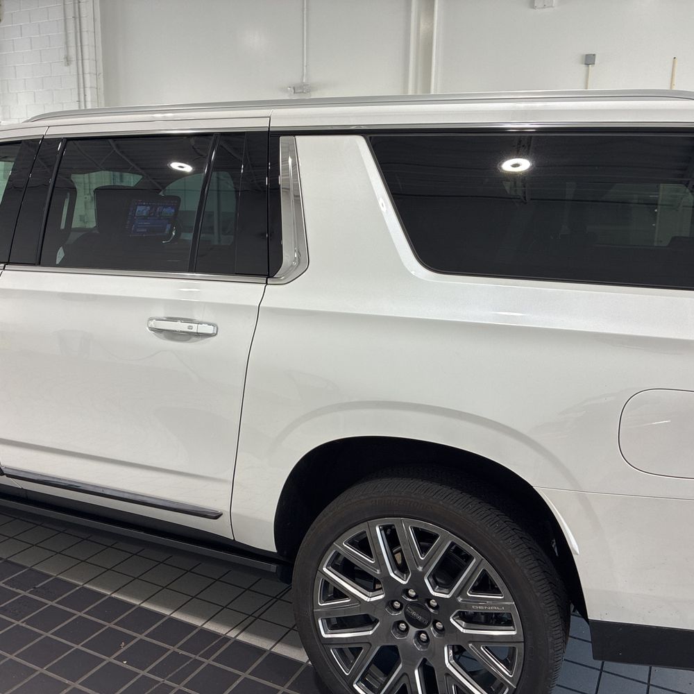 2025 GMC Yukon XL Denali Ultimate