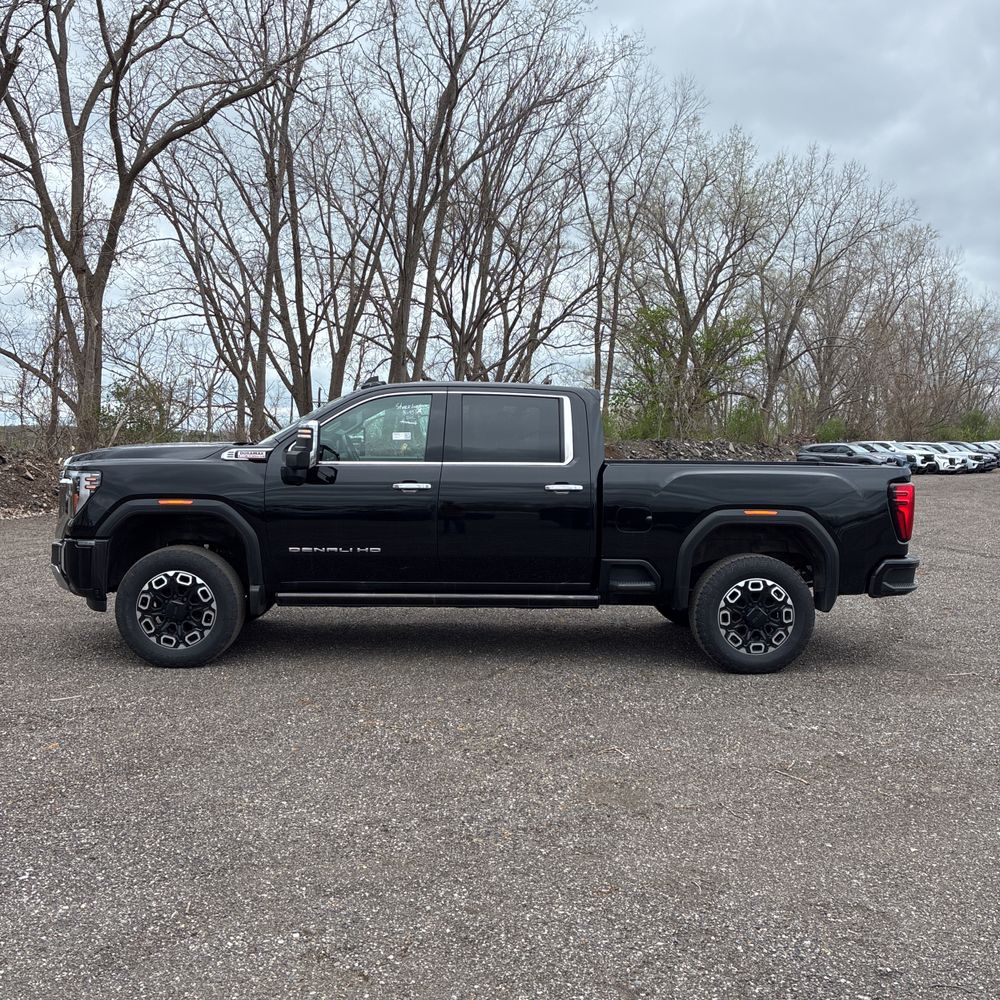 2024 GMC Sierra 2500 Denali