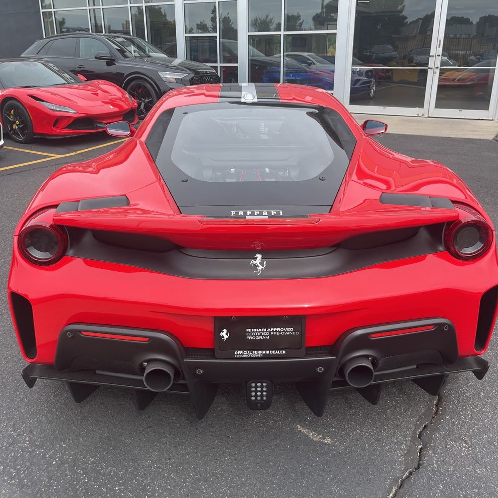2020 Ferrari 488 Pista