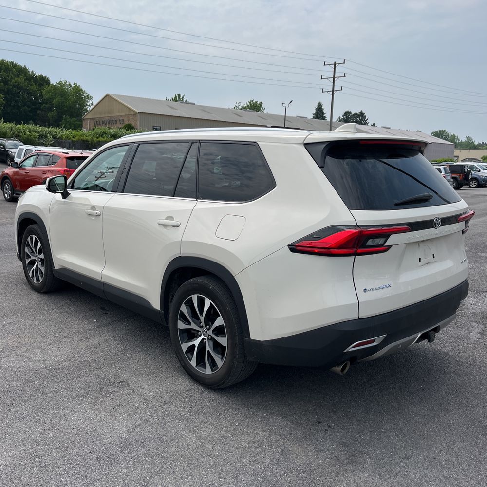 2024 Toyota Grand Highlander Hybrid MAX Limited