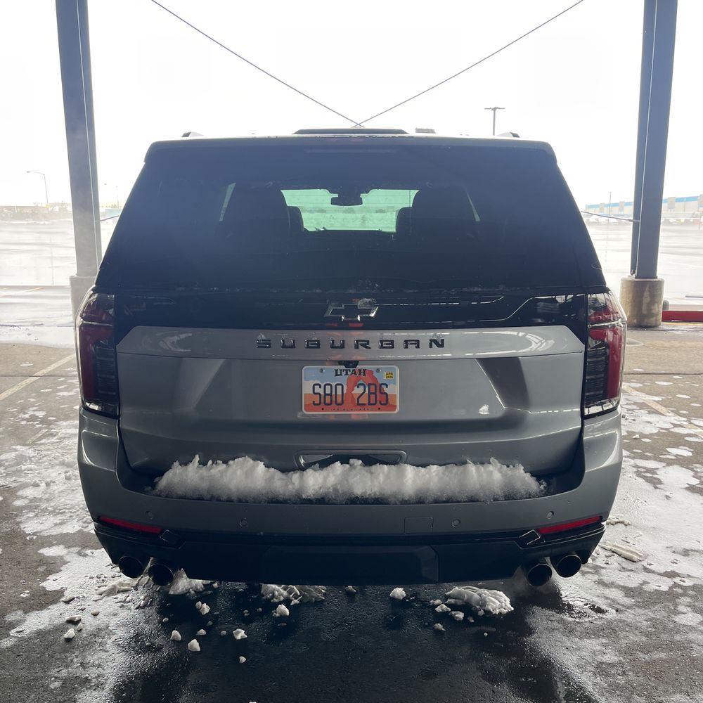 2025 Chevrolet Suburban Z71