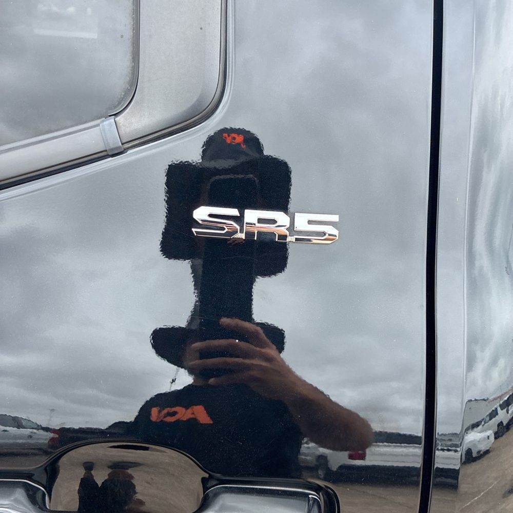 2022 Toyota Tundra SR5 photo 24