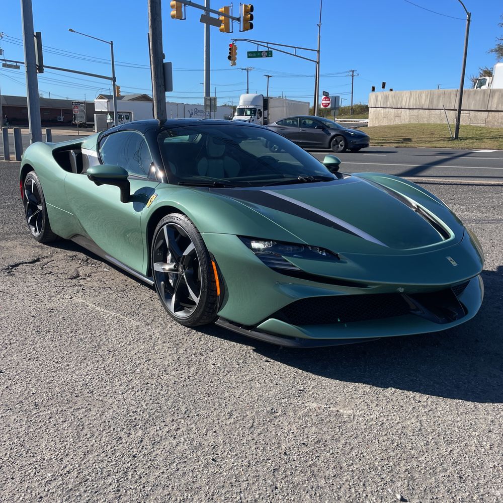 2024 Ferrari SF90 Spider