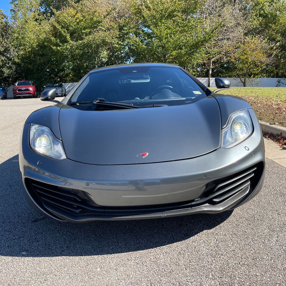 2012 McLaren MP4-12C