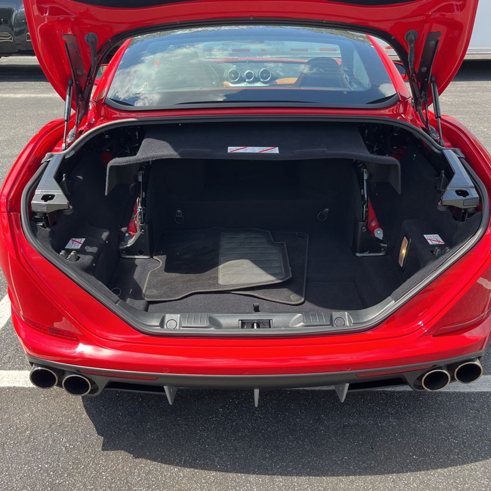 2016 Ferrari California T Base