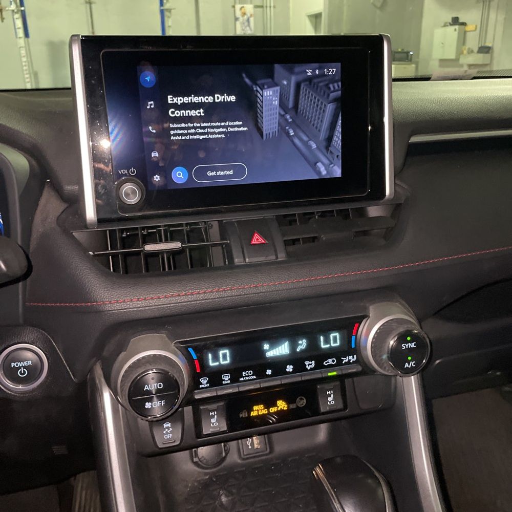 2024 Toyota RAV4 Prime SE