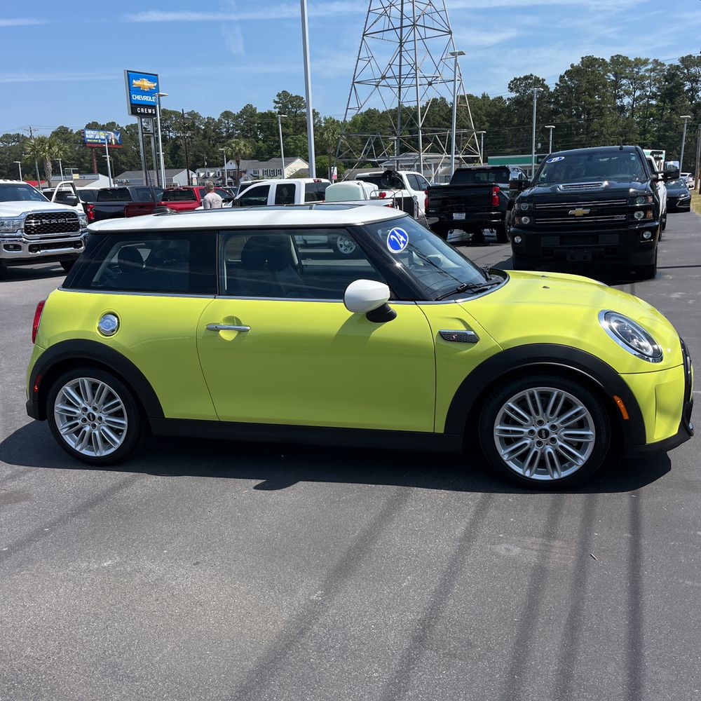 2024 Mini Hardtop 2 Door Cooper S photo 11