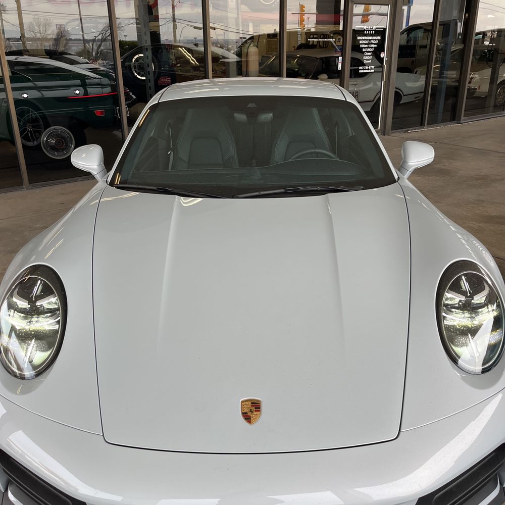 2025 Porsche 911 Carrera