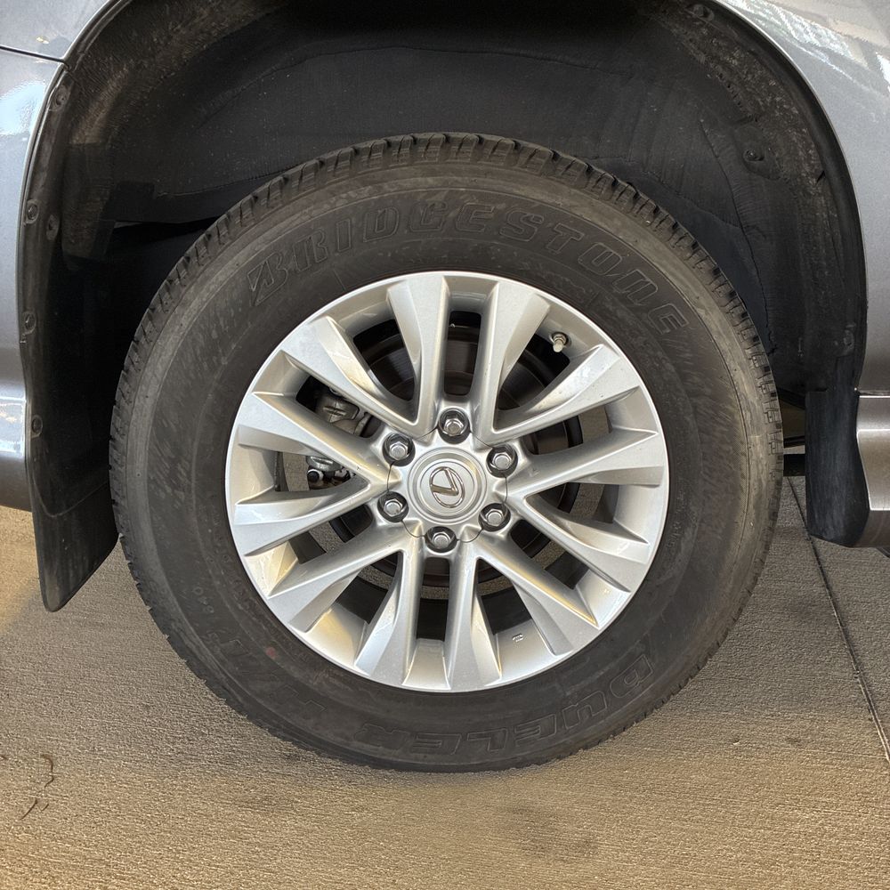 2023 Lexus GX 460 Base