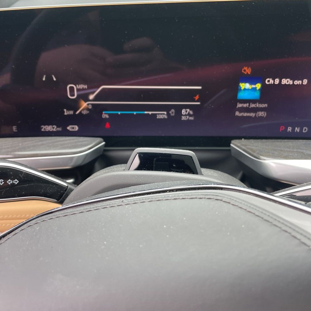 2025 Cadillac Escalade IQ Sport 2