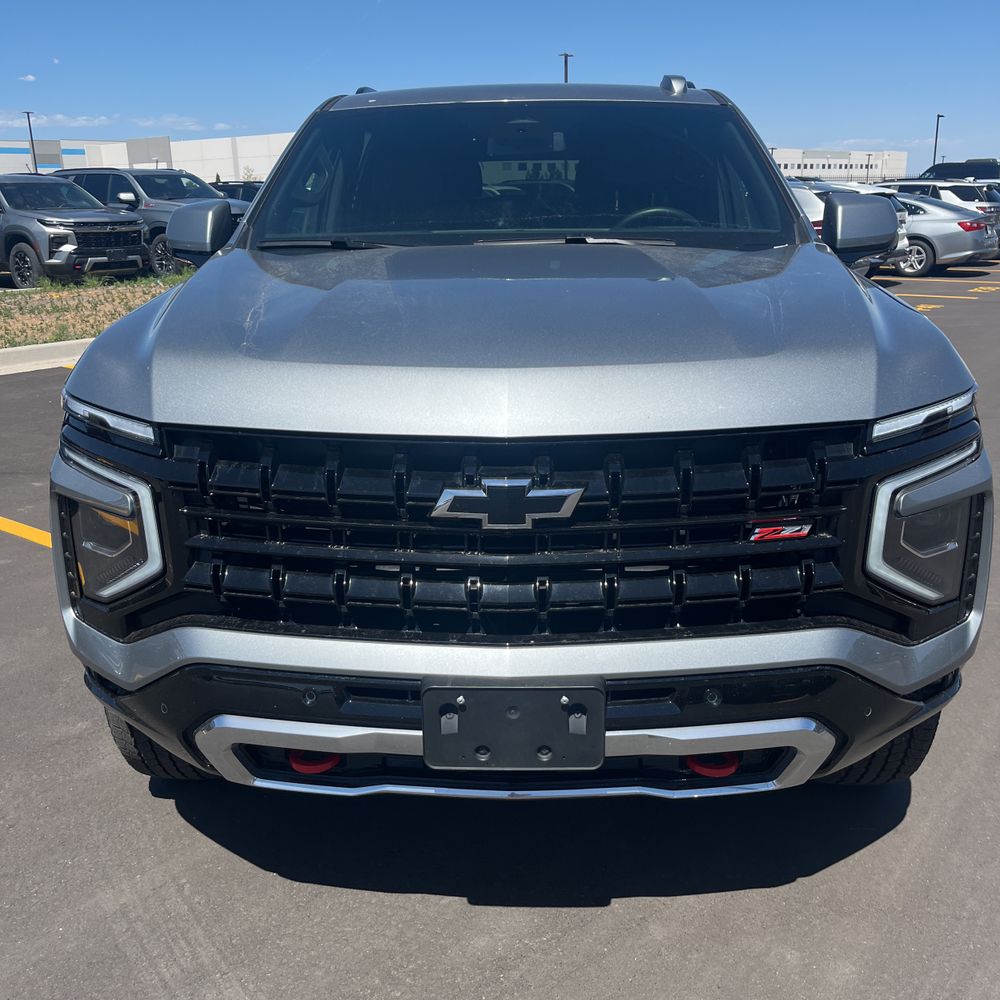 2025 Chevrolet Suburban Z71