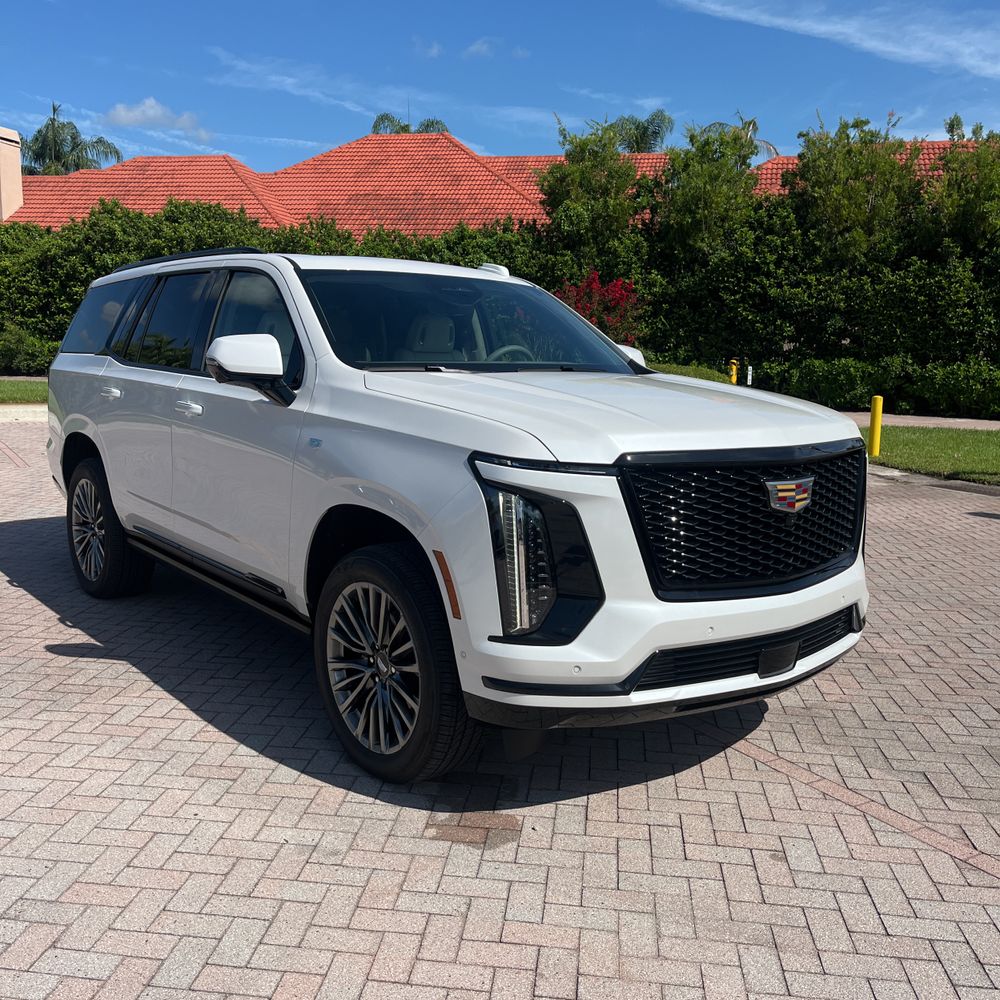 2025 Cadillac Escalade Sport Platinum