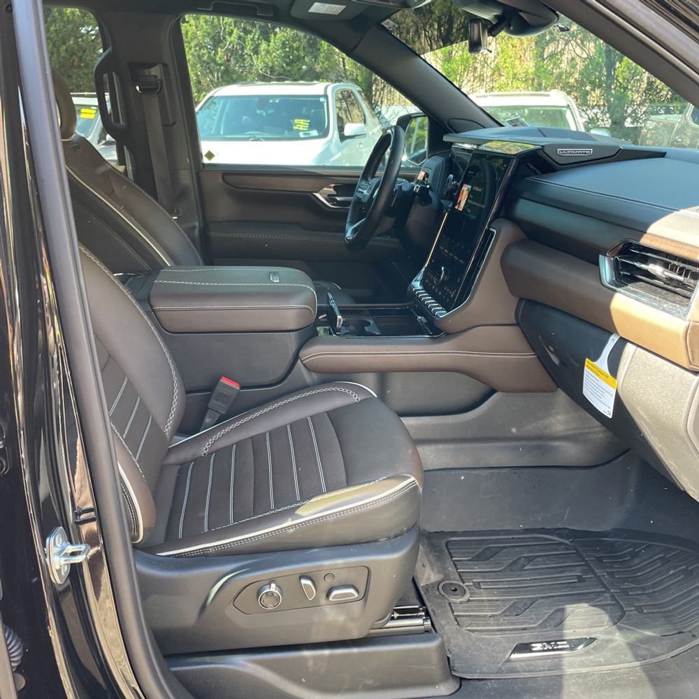 2025 GMC Yukon XL Denali Ultimate