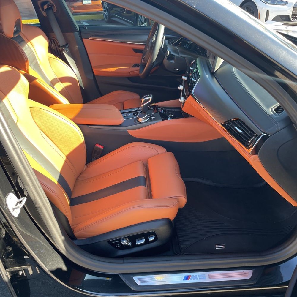 2023 BMW M5