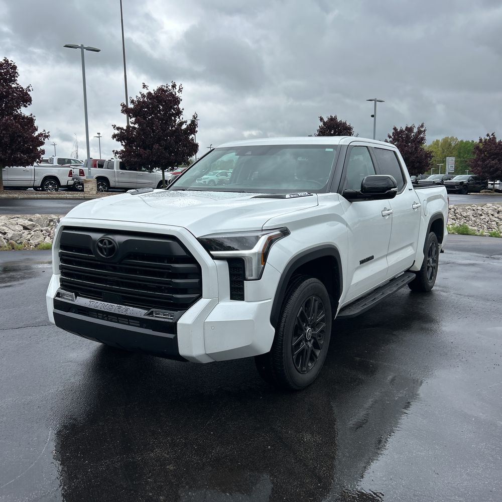 2024 Toyota Tundra Limited HV