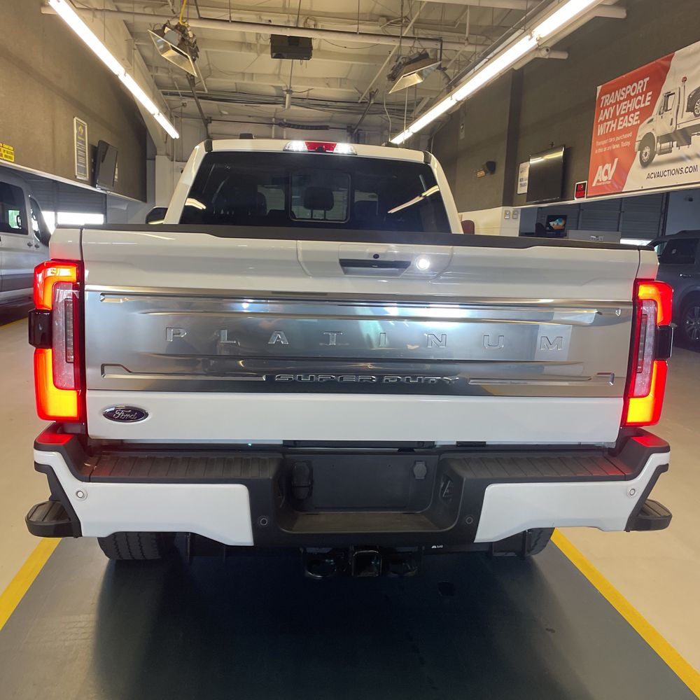 2024 Ford F-250 Super Duty Platinum