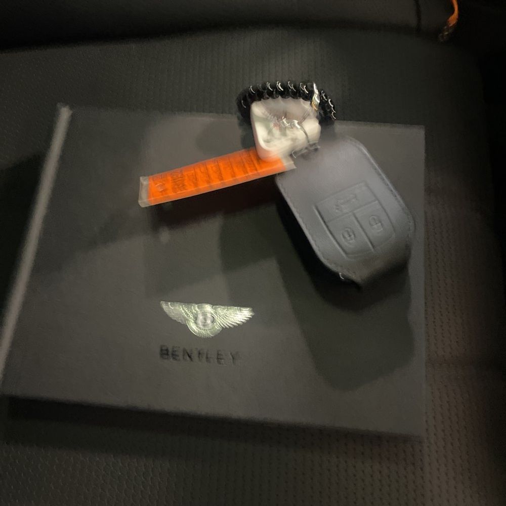 2024 Bentley Bentayga Base