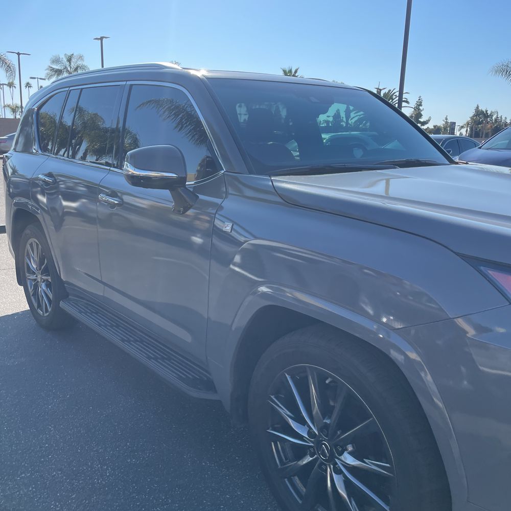 2023 Lexus LX 600 F SPORT Handling