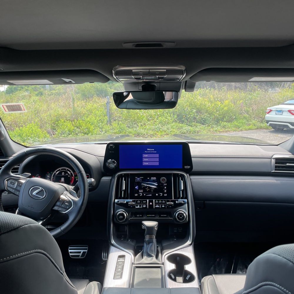 2024 Lexus LX 600 F SPORT Handling