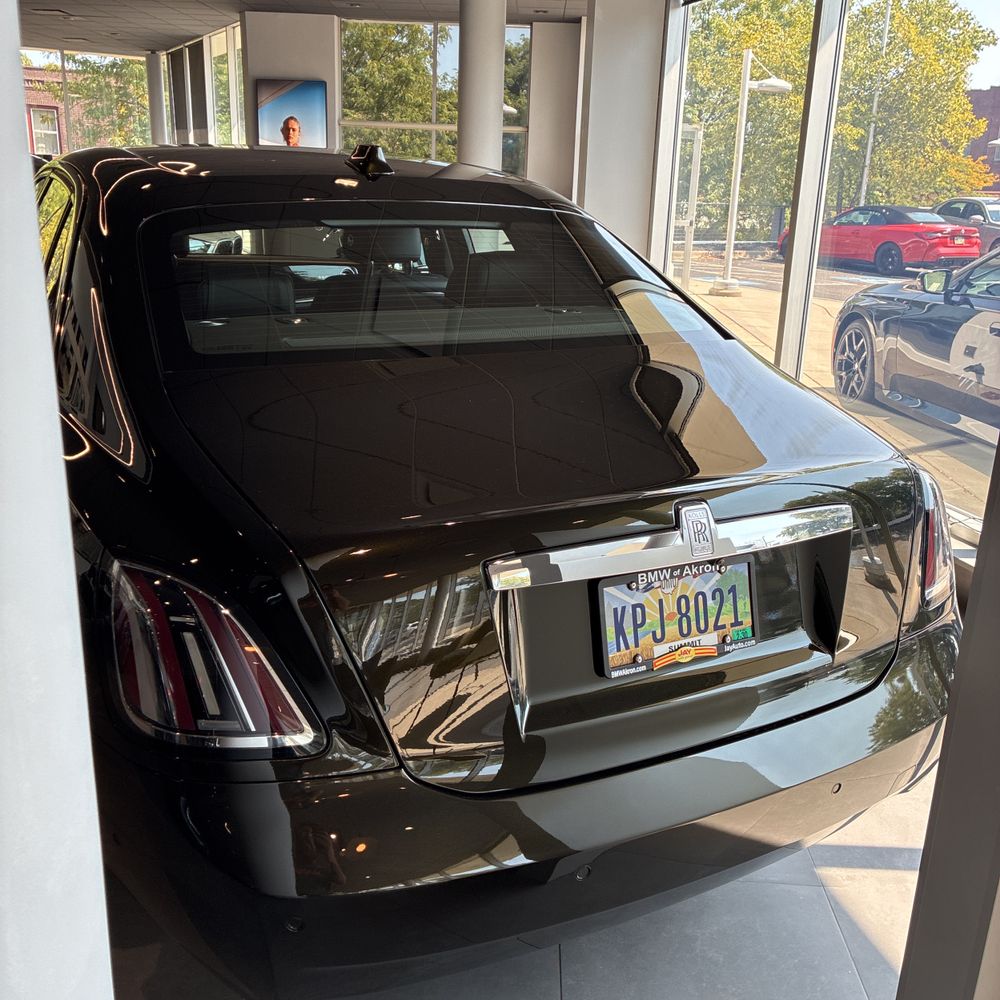 2025 Rolls-Royce Ghost