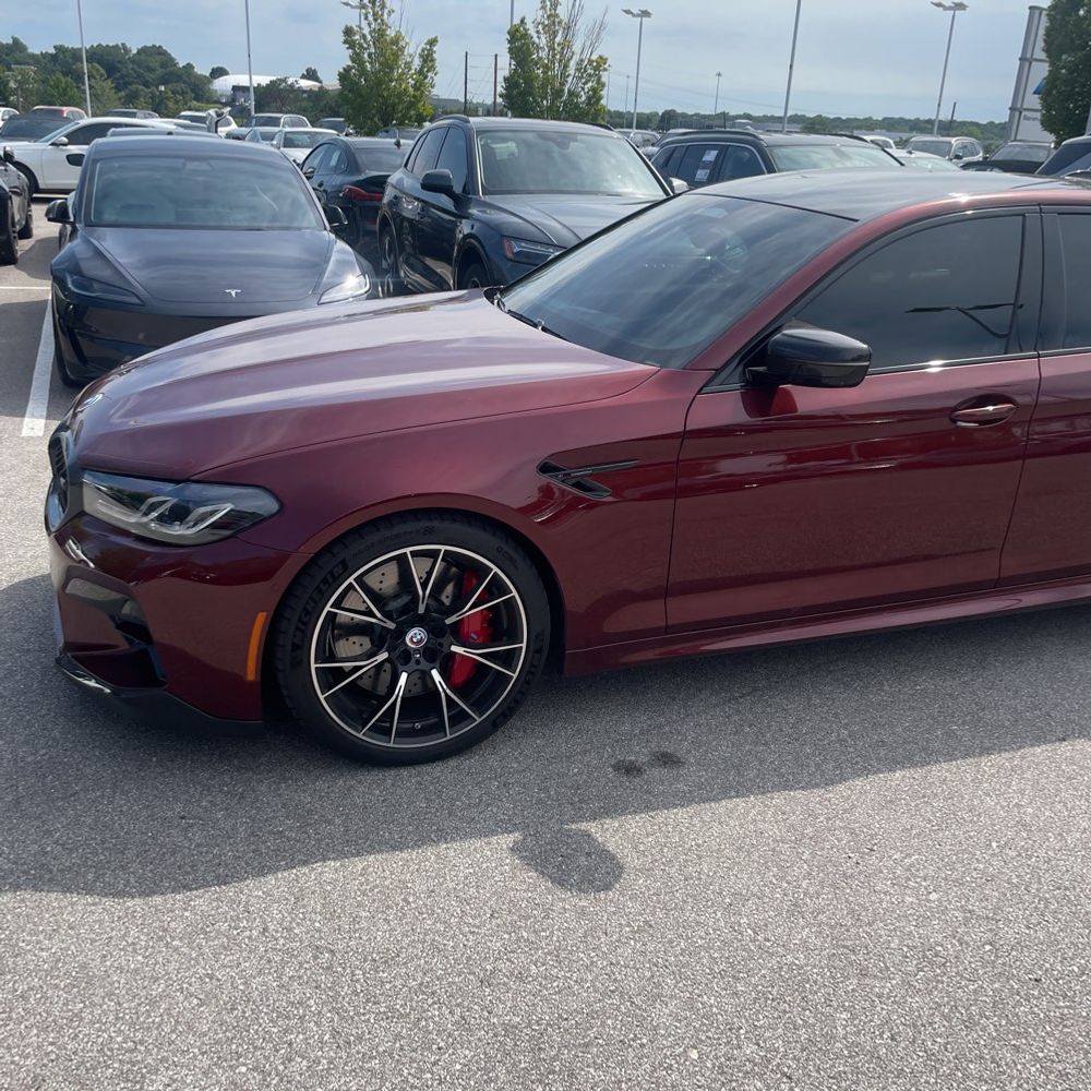 2022 BMW M5 Base
