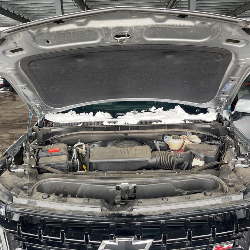 2025 Chevrolet Suburban Z71