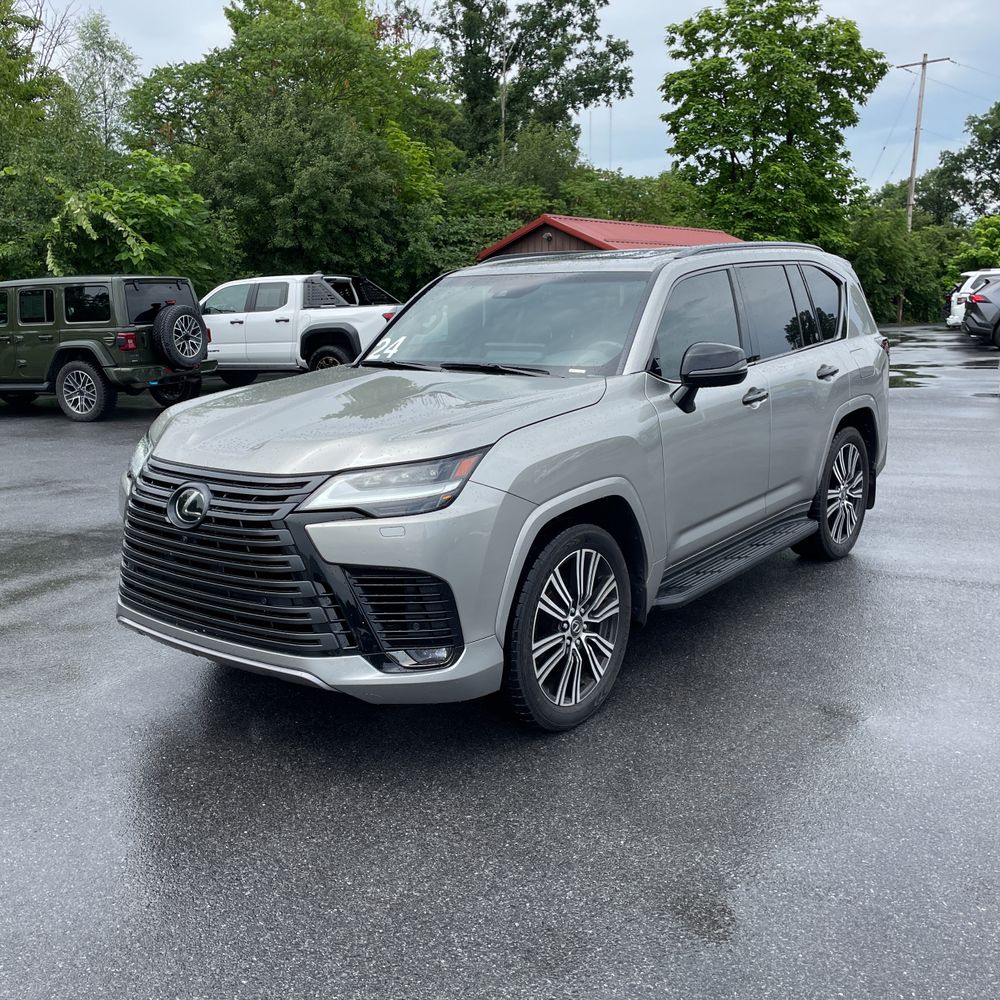 2024 Lexus LX 600 Luxury