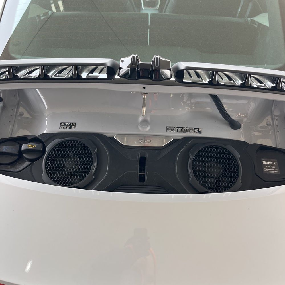 2025 Porsche 911 Carrera