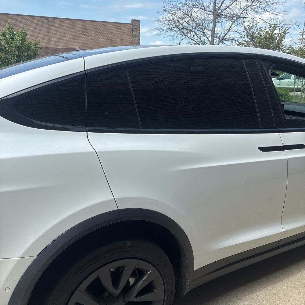 2022 Tesla Model X Base